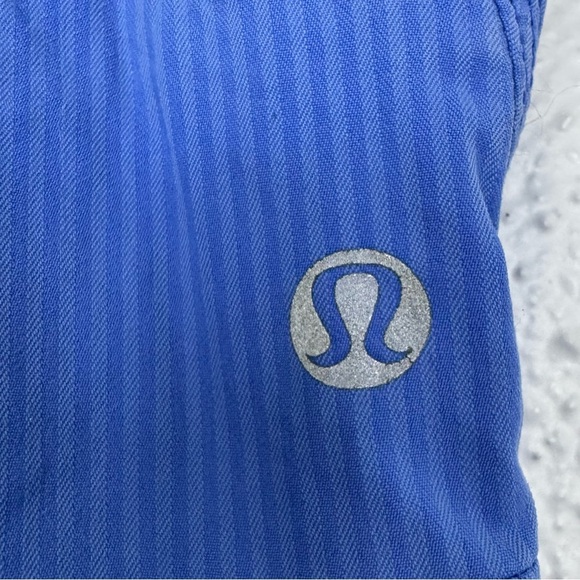 Lululemon Dance Studio Crop Pants Size 4 Pipe Dream Blue Yoga Athleisure Workout - Picture 4 of 6